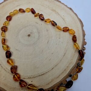 Colar de Âmbar polido IRREGULAR duas cores